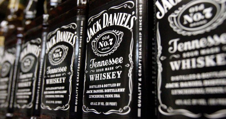 Alberta buying U.S. alcohol again, months after pause meant to fight tariffs
